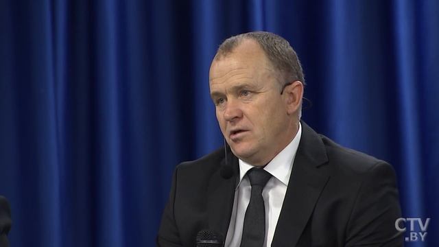 С чего начнет свою работу Олег Дулуб? Первая пресс-конференция нового главного тренера БАТЭ смотреть онлайн