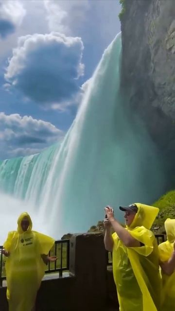 Ниагарский водопад чудо света Онтарио, Канада смотреть онлайн