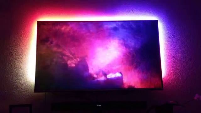 Phillips 7108 55" ambilight test. смотреть онлайн