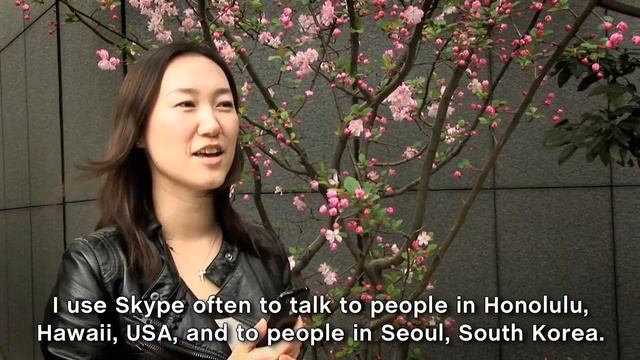 Busness Woman in Japan using Skype on iPhone experience.mov смотреть онлайн