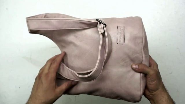 Мешок № 2904. Сумки микс. Австрия. Арт 3029. Вес 23,5 кг. Кол-во 49 шт. смотреть онлайн