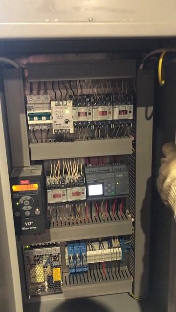 Подключение станка САПФИР. Шаг 3 из 8 смотреть онлайн