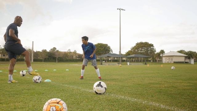 Le business du sport : Comment se lancer dans le business du sport avec ces 6 idées смотреть онлайн