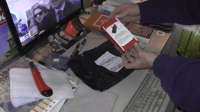 Посылка из Шанхая: solar & dynamo led flashlight смотреть онлайн