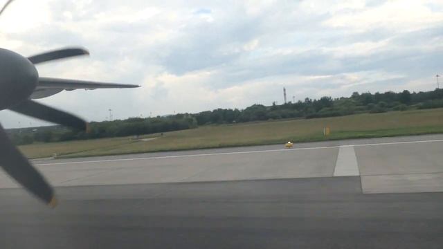 Croatian Airlines | Business Class | Zurich to Zagreb | Dash 8 Q400 смотреть онлайн