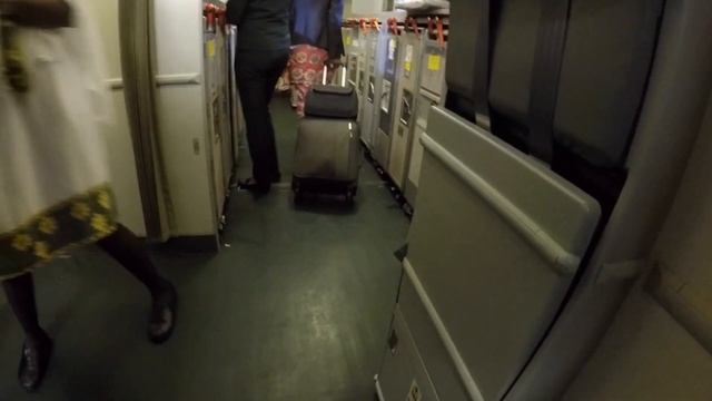 Boarding Ethiopian Airlines Boeing 777-200LR Business Class