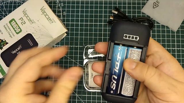 Найзручніший Зарядний пристрій для Li-ion 18650 з Функцією Повербанку смотреть онлайн
