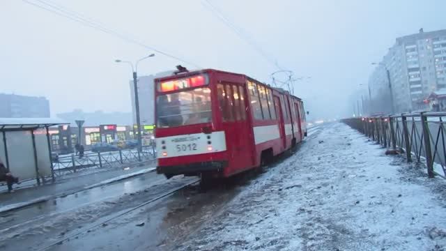 Петербург. Трамвайчики на Комендани смотреть онлайн