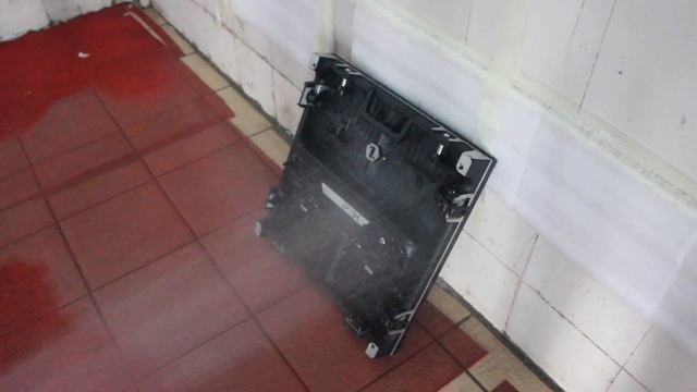 Waterproof test of outdoor led display смотреть онлайн
