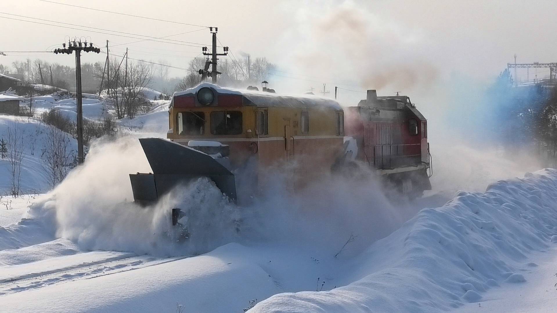 Борьба со снегом во главе СДП-М №3326 с ТЭМ18ДМ-568