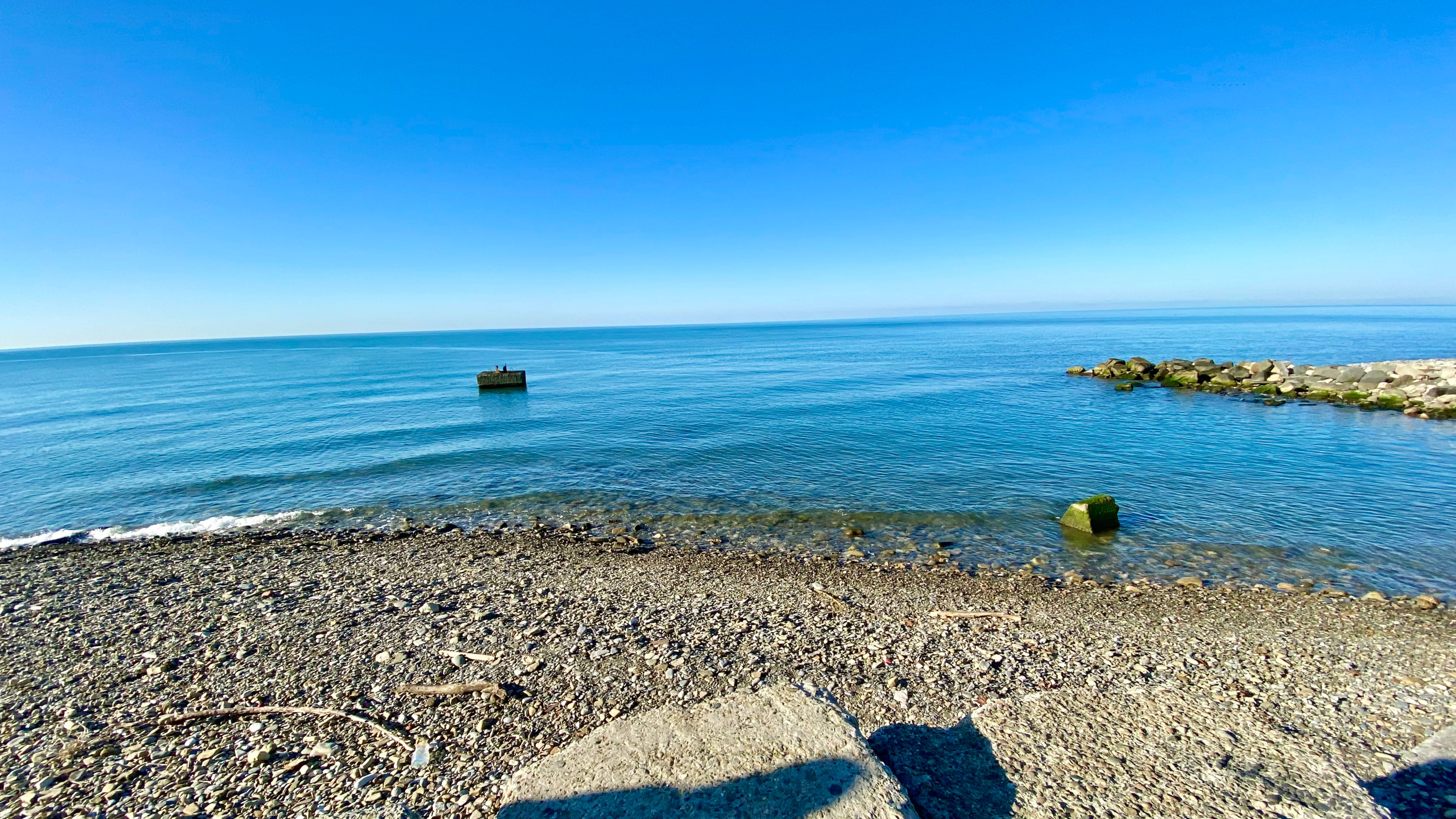 Продаю участок у моря с собственным пляжем, под строительство Гостиницы!