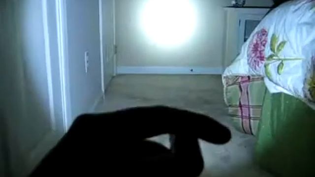UltraFire A1 Cree Q5-WC 5-Mode 230-Lumen LED Flash смотреть онлайн