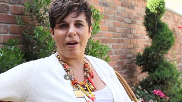 Stephanie Calla, Owner La Maison D'Art Gallery, Harlem смотреть онлайн