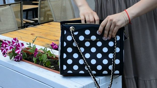 Женская сумка Trussardi Jeans 18-7582 смотреть онлайн