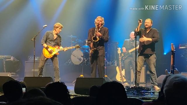 The Dire Straits experience 2019 - Medley best songs смотреть онлайн