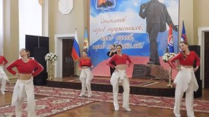 Ивженко Кира ДИН-ДЭН-ДАН сл. А.Лучиной, А.Ольханского, Д.Мигдал муз А.Ольханского