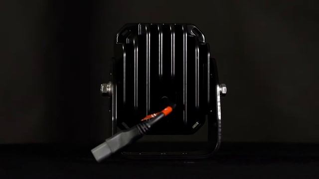 Светодиодный прожектор PHB101240 смотреть онлайн