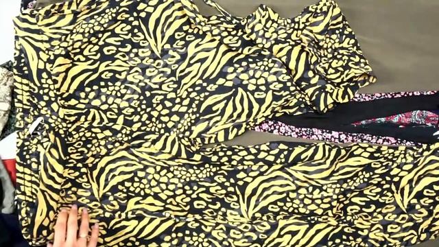 Мешок № 2050511. Брюки женские Крем Гавайки Австрия. Арт 3123. Вес 9,8 кг. Кол-во 41 шт смотреть онлайн