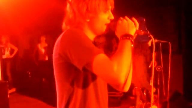 Skid Row Cover (Monkey Business) - 18 and life смотреть онлайн