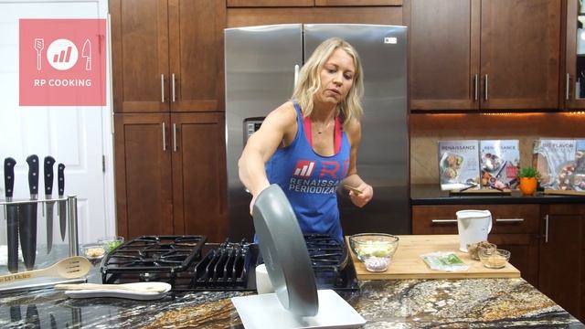 Beef and Mushroom 'Not Pasta' // RP COOKING смотреть онлайн