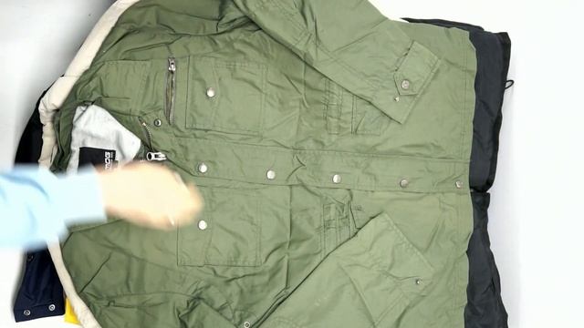 Мешок № 2201210 Мужские Куртки Микс. Арт 3392. Вес 40,3 кг. Кол-во 40 шт смотреть онлайн