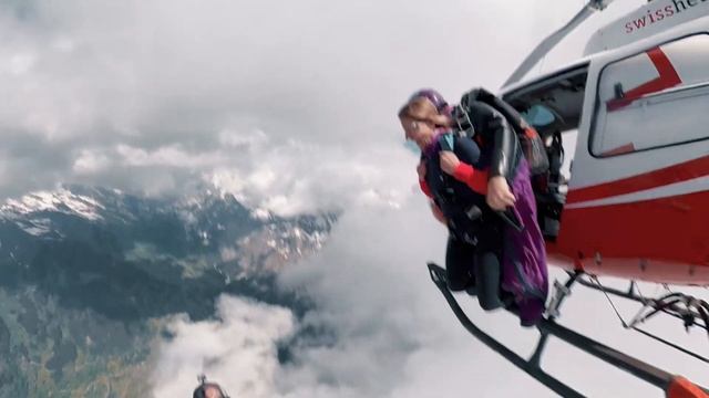 Wingsuit Tandem - New Experience by Skyvibration смотреть онлайн