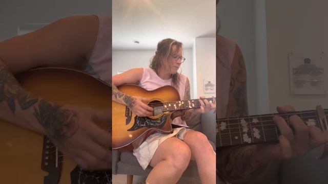 Miranda Lambert *COVER* Tin Man смотреть онлайн