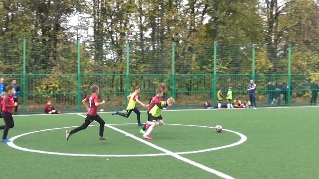 Квазар Сити - Юнитра-2 (AFL Kids 2011) 2 тайм смотреть онлайн