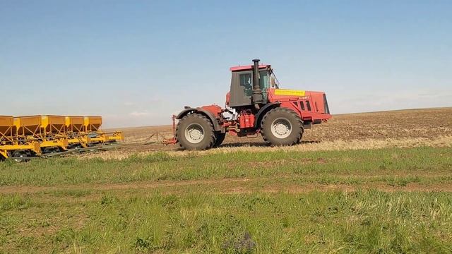 Кировец К-744р3Пр и сзп2.1 "Омичка"посевная 2020 смотреть онлайн