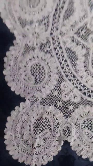 (328-31-В) Антик. Салфетка. Скатерть. Вологодское 85х85 см ручная кружево  ц.12000 руб В наличии смотреть онлайн