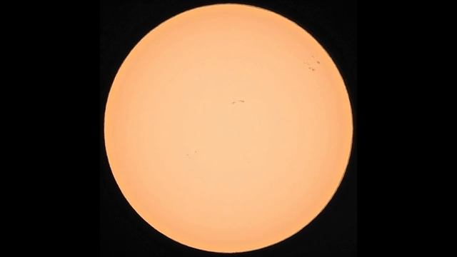 A COMPILATION OF TIME LAPSES SHOWING PARALLACTIC ANGLE OF THE SUN смотреть онлайн