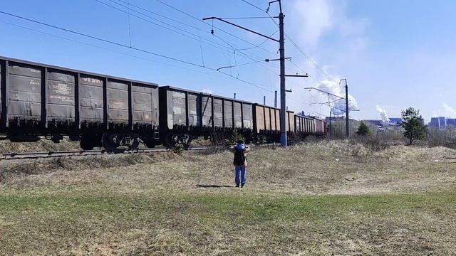 ВЛ11-330А/331А/331Б с грузовым смотреть онлайн