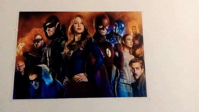 New Poster. Arrowverse Invasion Poster. смотреть онлайн