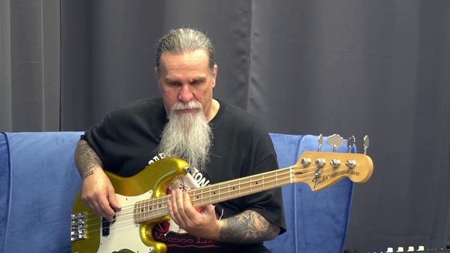 Tech 21's Studio 21 Tech Tip Tidbits:  Bass Fly Rig V2 Octafilter