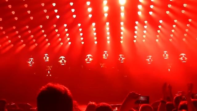 QUEEN + Adam Lambert "Bohemian Rhapsody" Hammersmith Apollo, London UK 12-July-2012 смотреть онлайн