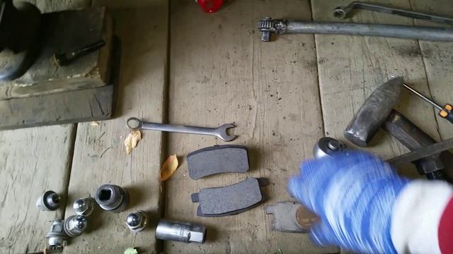 смена задних колодок на мицубиси аутлендере смотреть онлайн