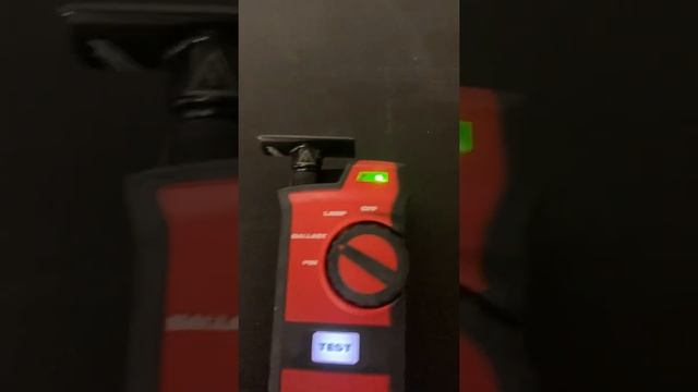 Milwaukee Fluorescent Lighting Tester Tool [Product Review] смотреть онлайн