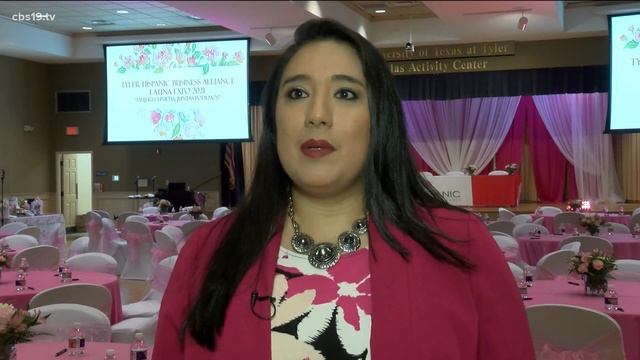Tyler Hispanic Business Alliance holds fourth-annual Latina Expo смотреть онлайн