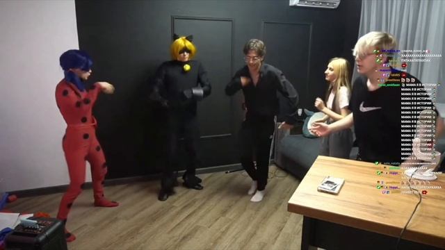 Леди Баг и Супер Кот ВОРВАЛИСЬ на Стрим Пятёрки | Пятёрка и Меллшер Стали СУПЕР ГЕРОЯМИ