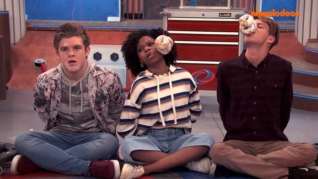 Henry Danger | Charlotte contra Jasper! | Nickelodeon em Português смотреть онлайн