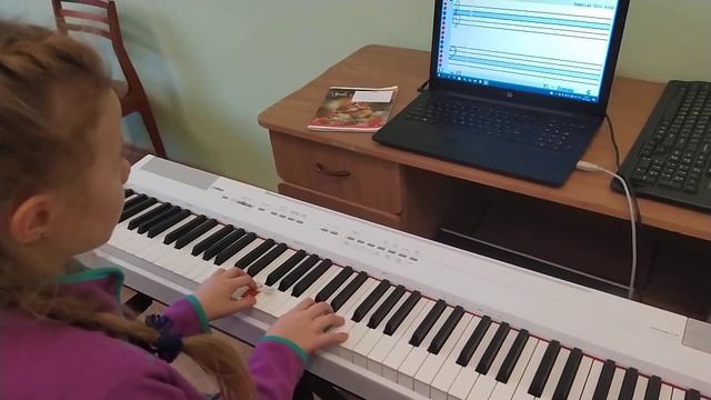 учимся читать ноты с программой Софт Моцарт, Уникальный, 7 лет смотреть онлайн