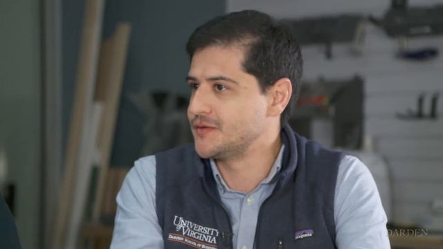 Darden MBAs Dive into Startups: UVA Darden’s 2018 Tech Venture Fellows Discuss Summer Internships смотреть онлайн