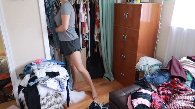 Clean With Me 2017 | Bedroom Speed Cleaning