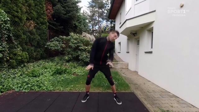 Zvedni se z gauče FINÁLE - shrnutí freestyle triků | Nova Sport - Honza Weber смотреть онлайн