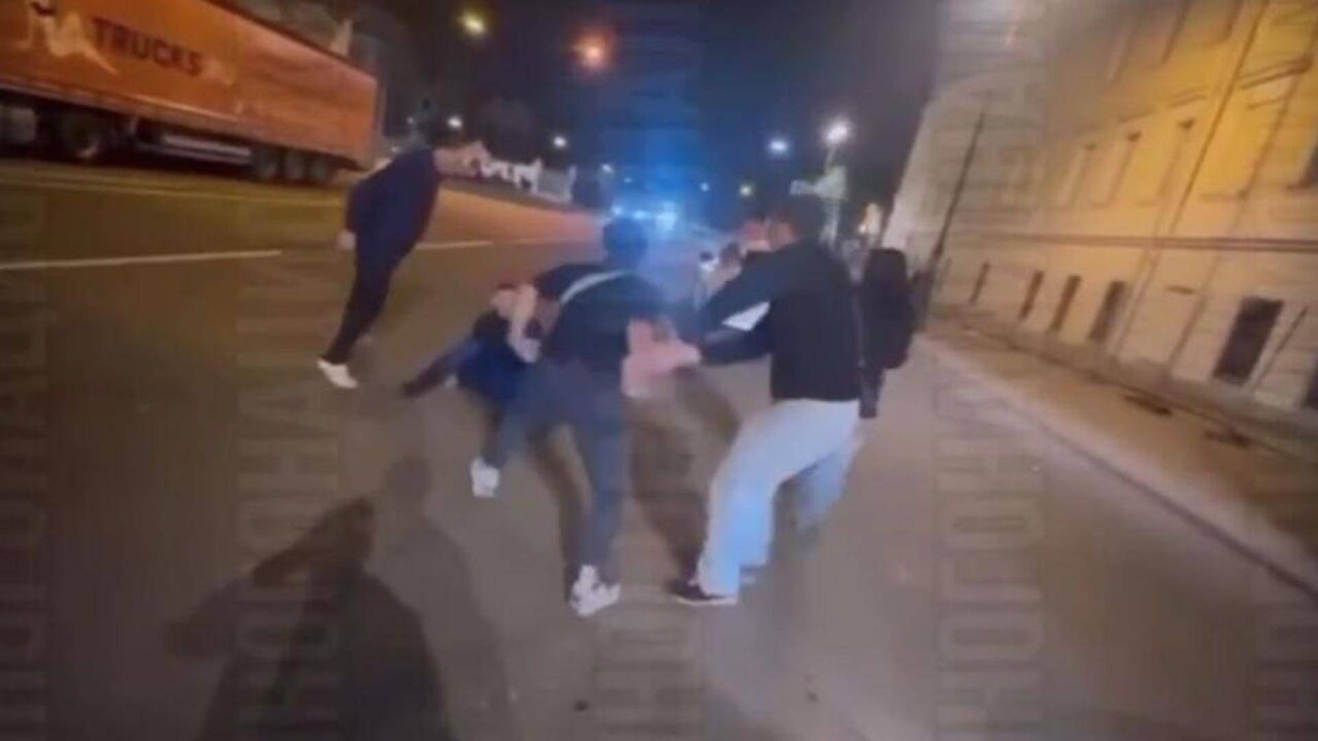 Четырех молодых петербуржцев задержали за избиение прохожих