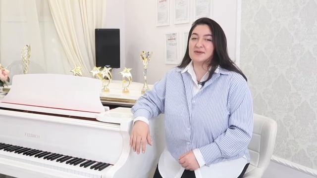 Школа вокала и риторики VocalMT - педагог София смотреть онлайн