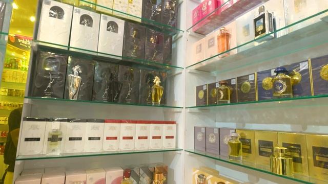 Daybar Perfumes, Your One stop Perfume Shop Located At BBS MALL смотреть онлайн