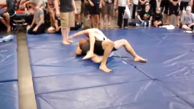 Men's No Gi Beginner 175 lb. Semi Finals смотреть онлайн