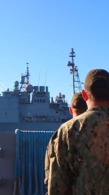 Sailors Salute Cruiser #navy #usa #military #marines #army #airforce смотреть онлайн