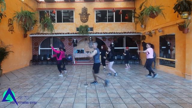 YOU MAKE ME FEEL - SYLVESTER | MUSICA DISCO | COREOGRAFIA FT. LUIS ROMERO смотреть онлайн